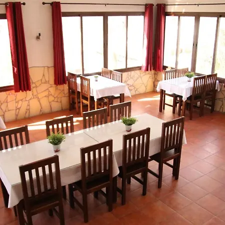 Rural&restaurante Camaretas 3* Cortes de la Frontera