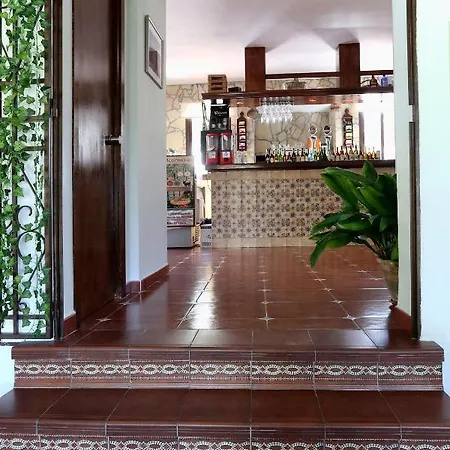 Rural&restaurante Camaretas Hotel 3*