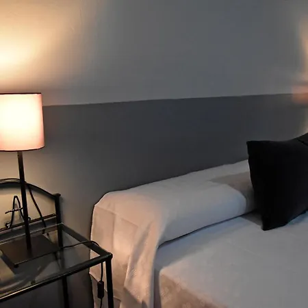 Hotel Rural&restaurante Camaretas 3*